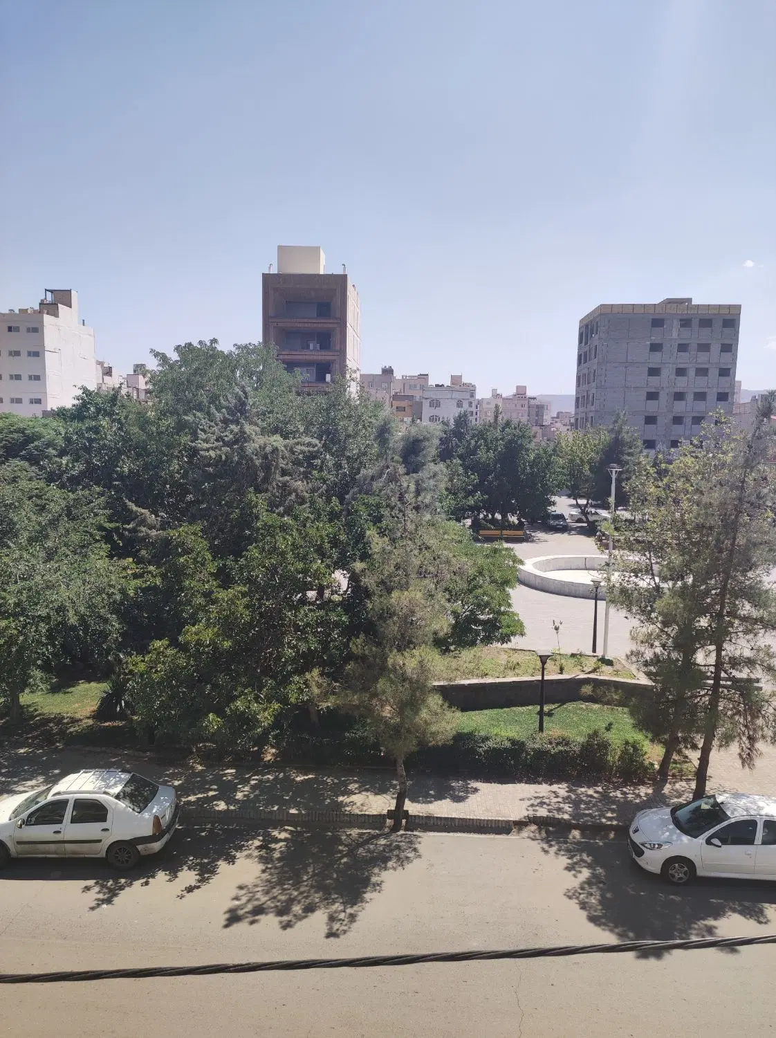 رهن و اجاره آپارتمان رو به روی پارک