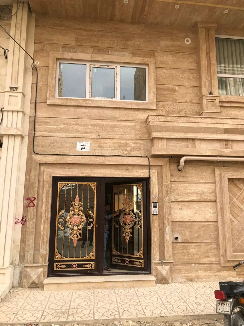 واحد ۲۴۰ متری در باقرشهر
