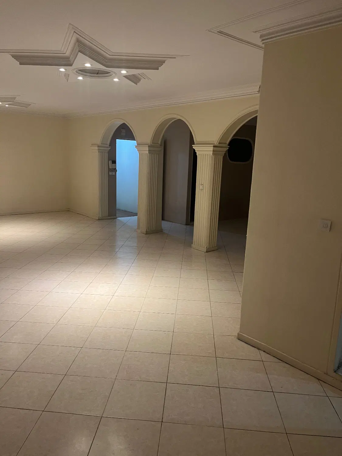 ۱۸۰ متر ۳ خواب مرزداران