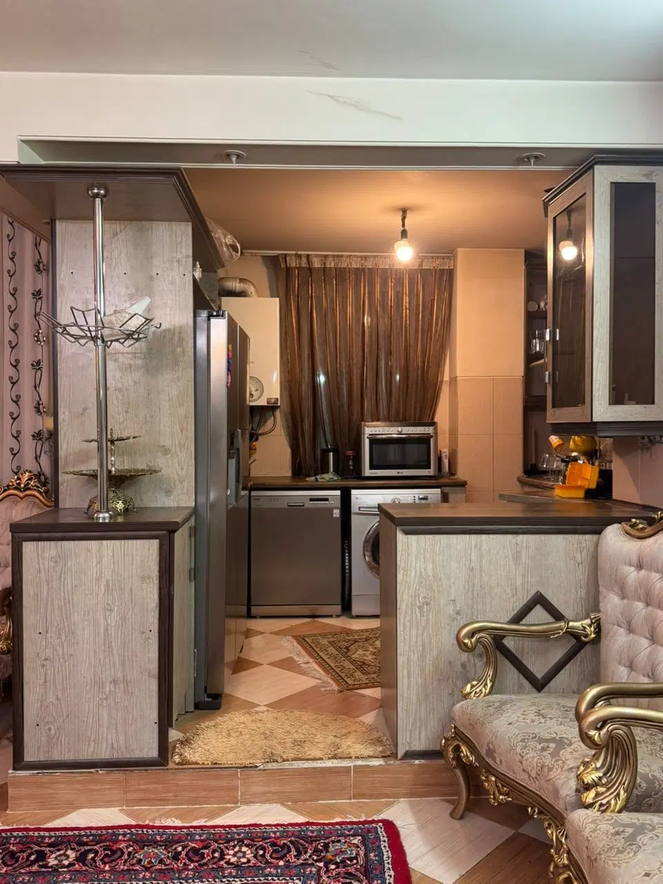 78 متر دو خواب