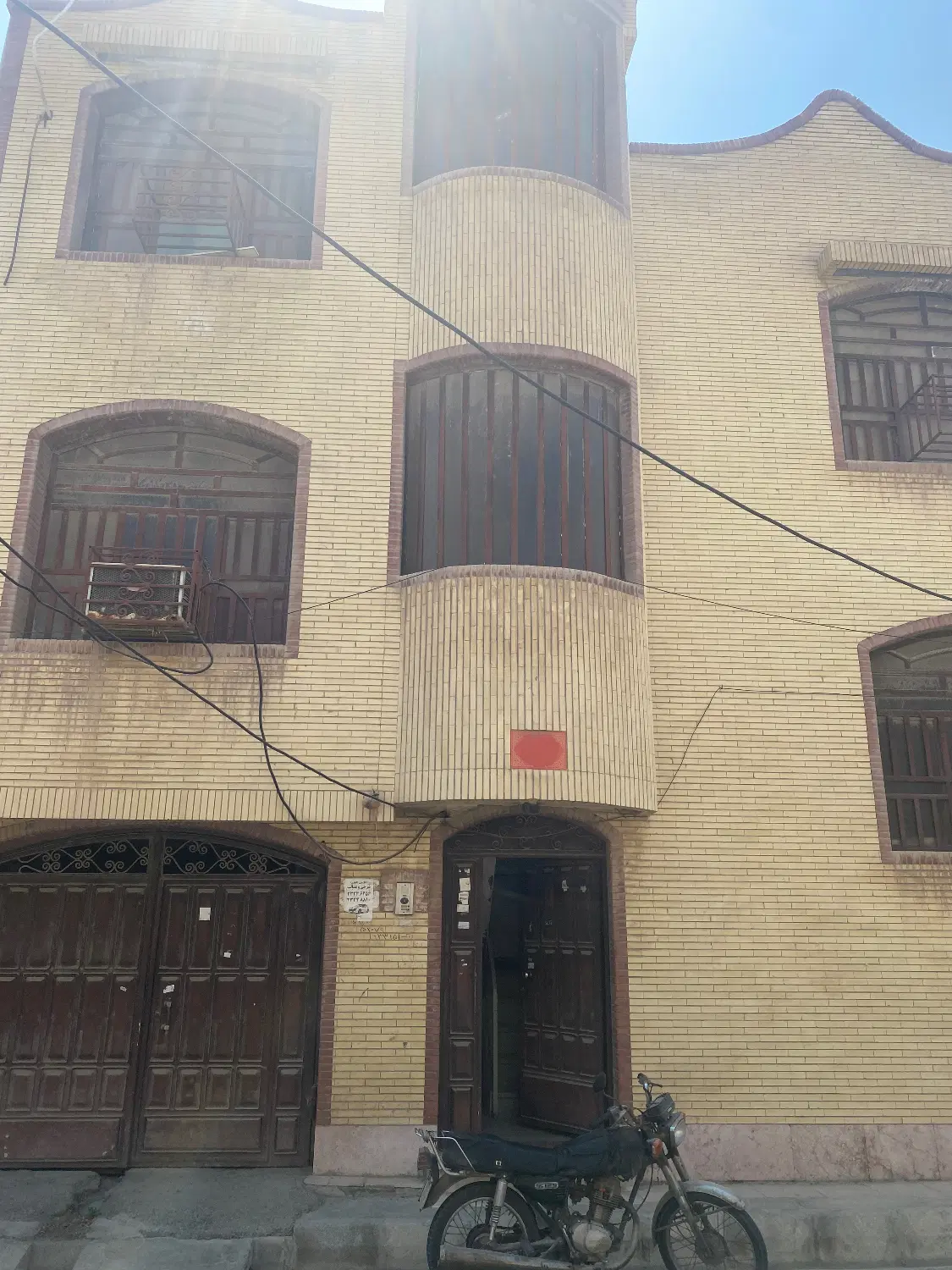 فروش دو طبقه یکجا متراژ زمین ۱۷۷ متر