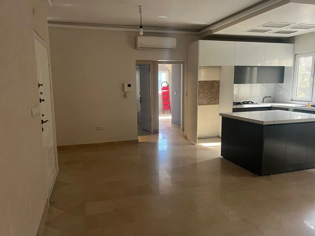 دروس دولت _ تک واحدی _ ۹۲ متر _ دو خوابه