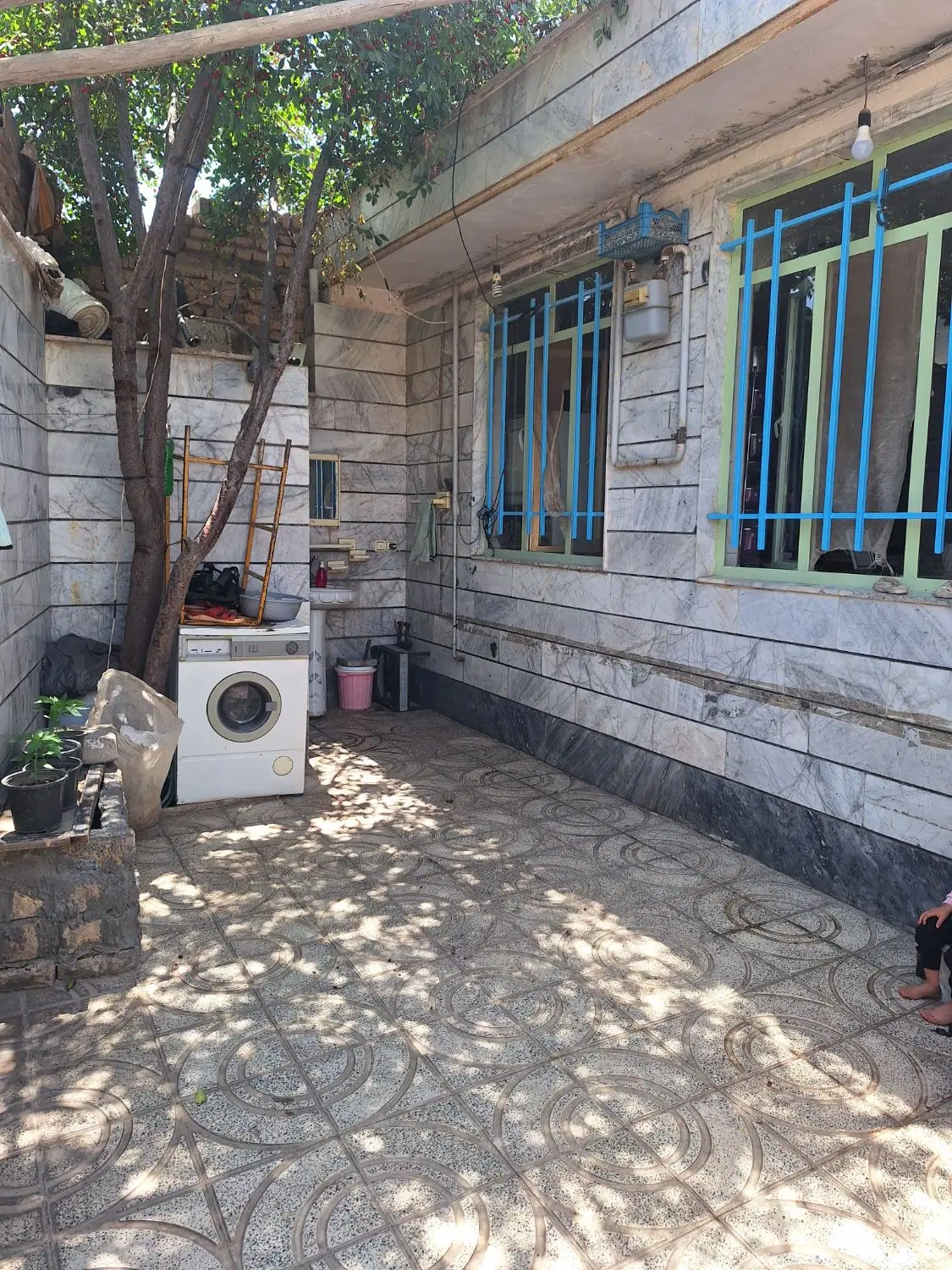 خانه۱۰۵ متری دوخوابه ملک آباد خیابان طالقانی