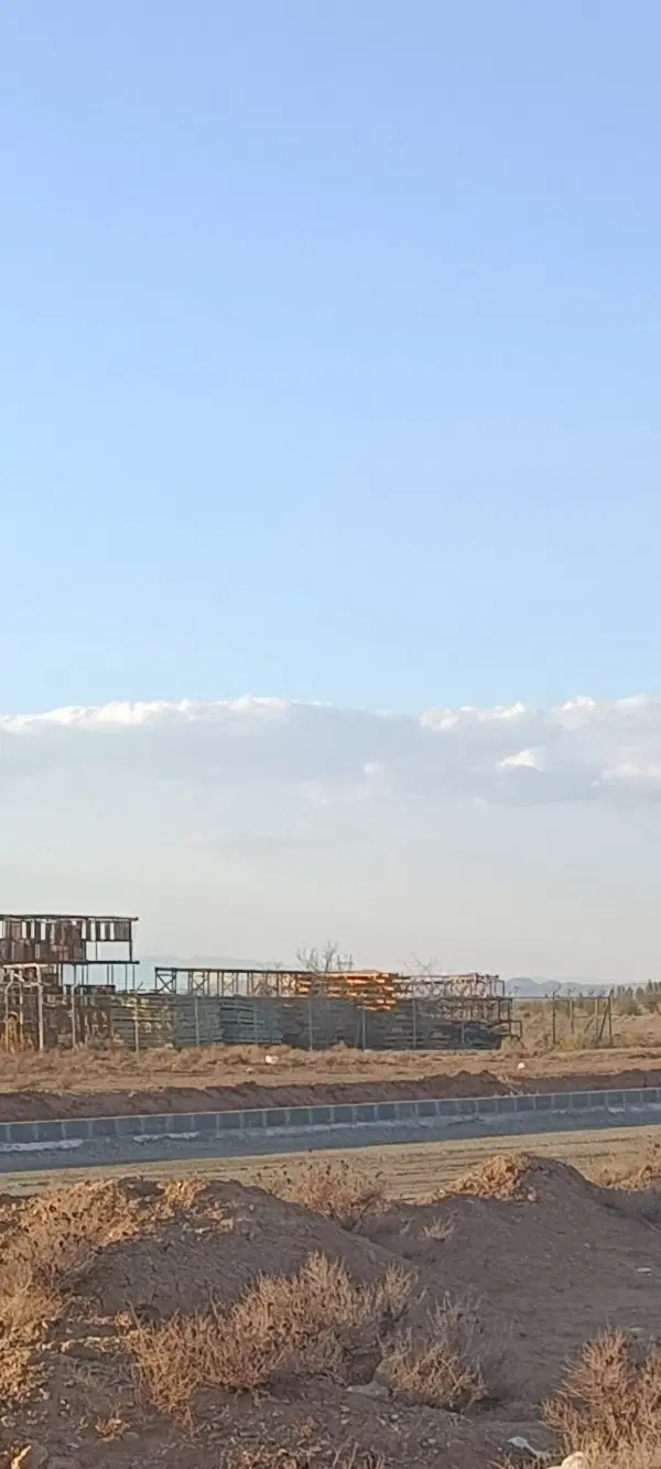 زمین ۵۰۰ متر با پروانه ۱۲ متر بر