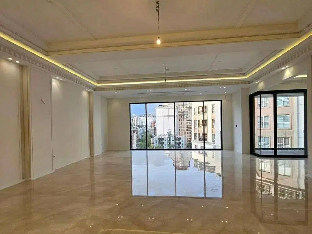 نوساز_دوتراسه دو پارکینگه واحد استثناییو پرتقاضا