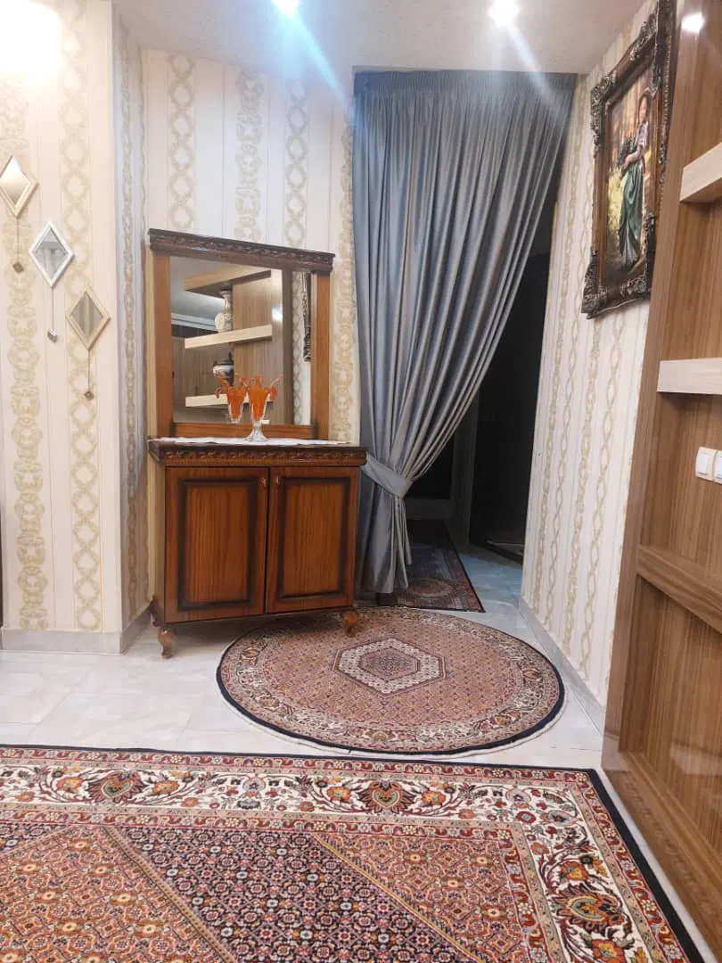 خانه 100متر