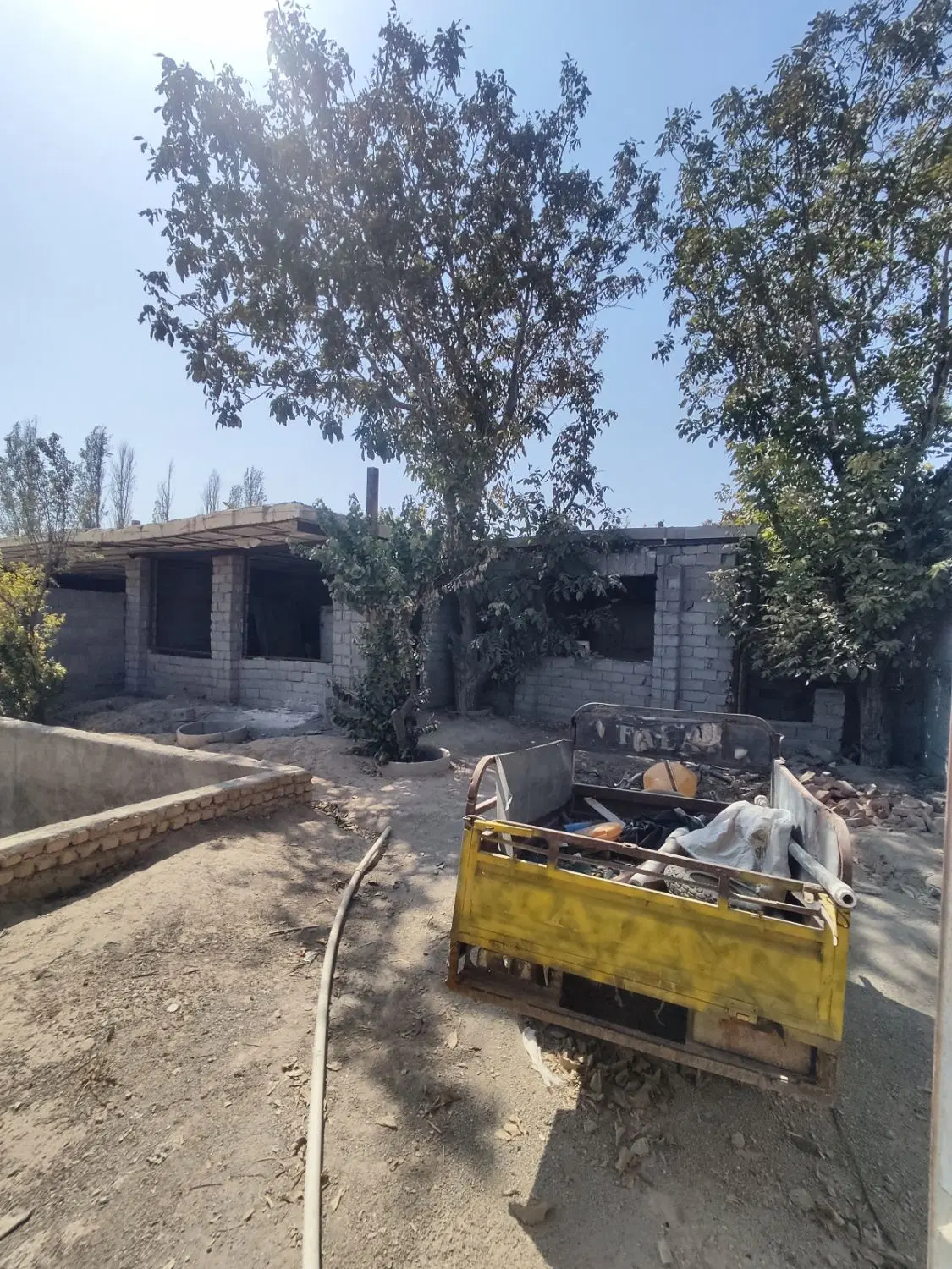 باغچه سند تک برگ دارای آب برق گاز امنیت بالا