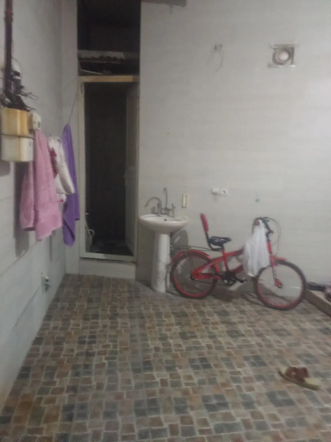 خونه نوساز تمیز محله سادات