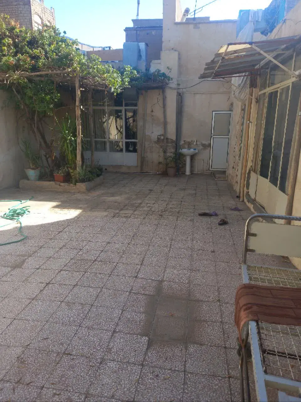 منزل فروشی۳۱۸متر