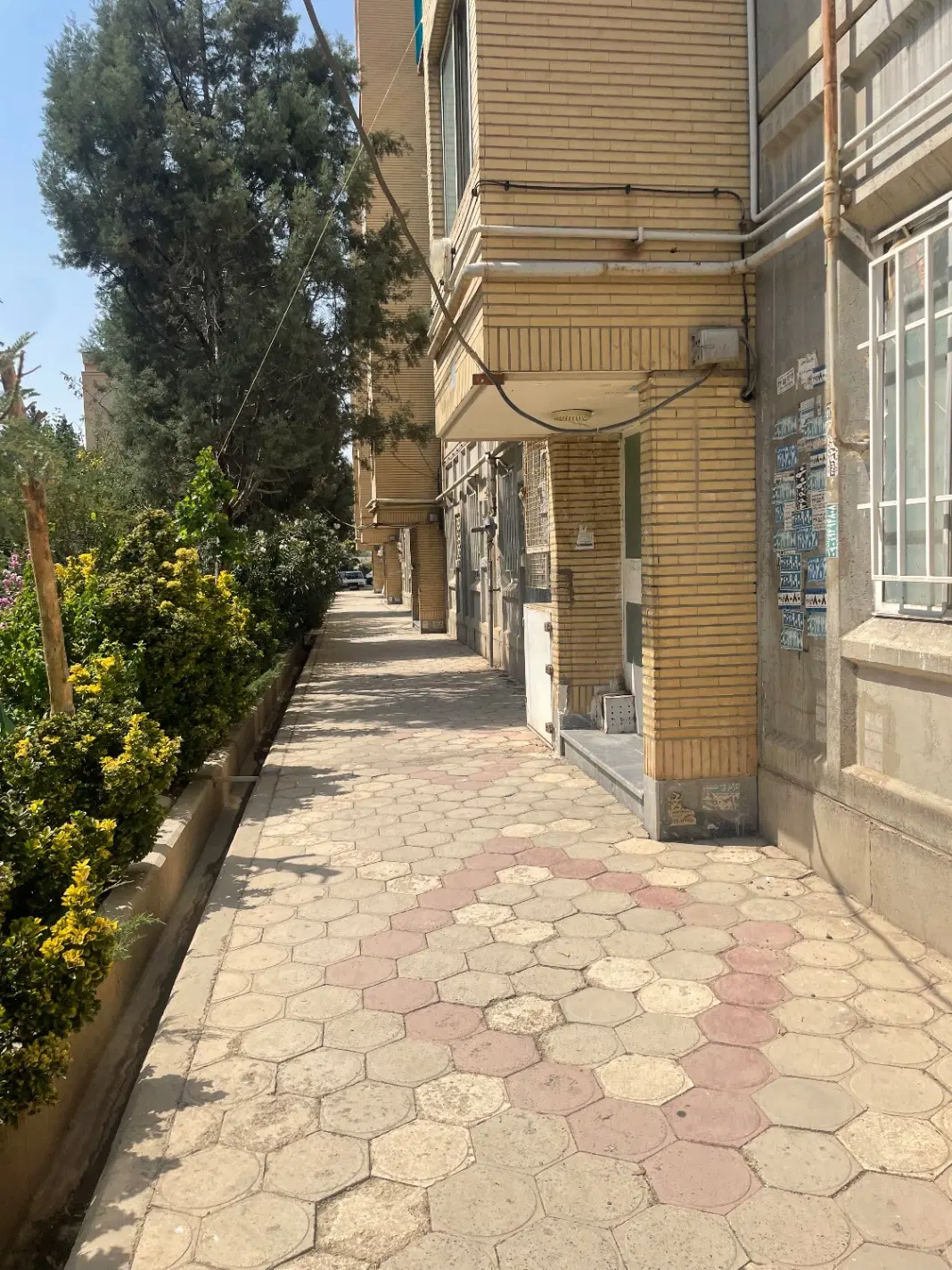 آپارتمان 70 متری شهرک ناز