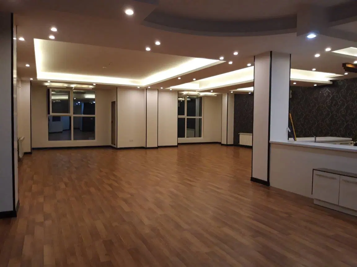 150متر  3خواب. استخر .جکوزی . تاپ لوکیشن