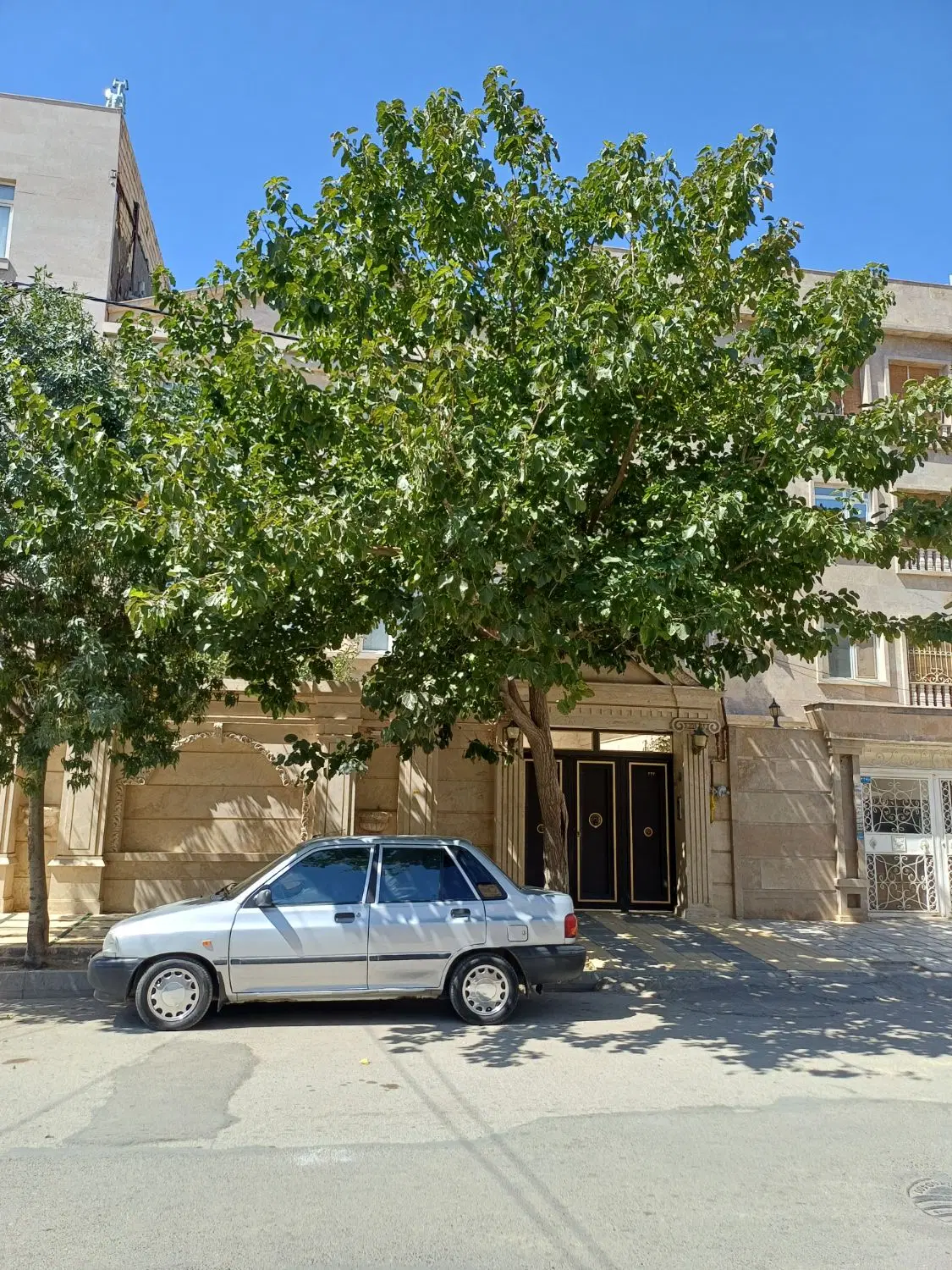 ویلایی.اپارتمان.یکجا.دوطبقه.