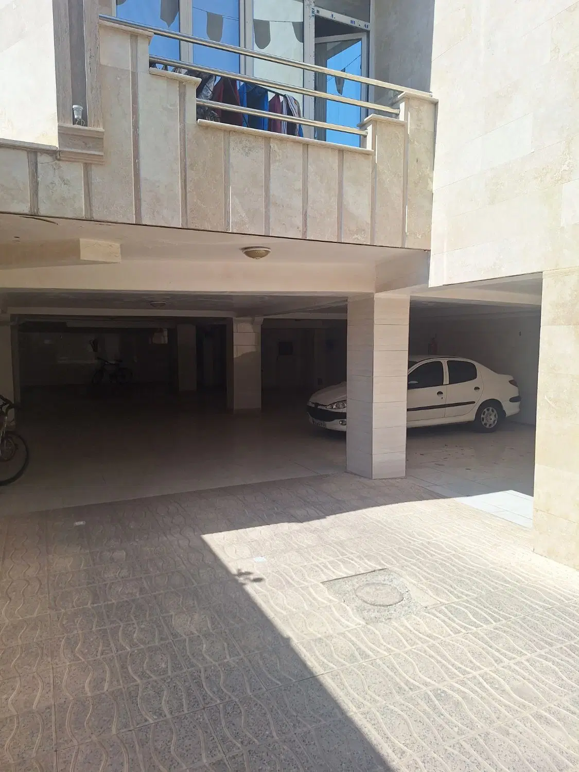 زمین مسکونی در ۳۰ متری