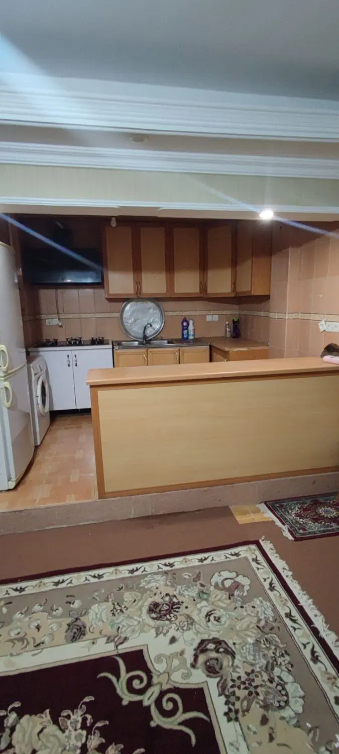 75متر ناهید شرقی با پارکینگ سندی اسانسور
