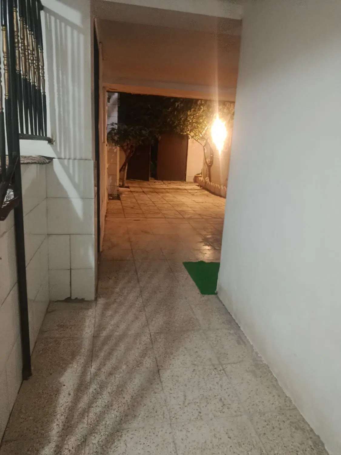 اجاره خانه  دو خواب در طالقانی غربی کوچه تابش