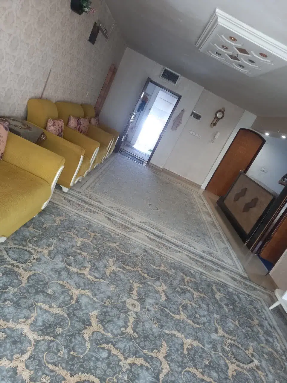 واحد ۱۱۰ متری دو خواب بهترین موقعیت مکانی