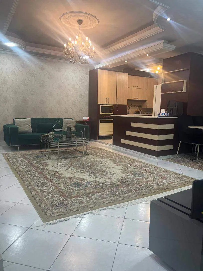 105 متر تهرانسر