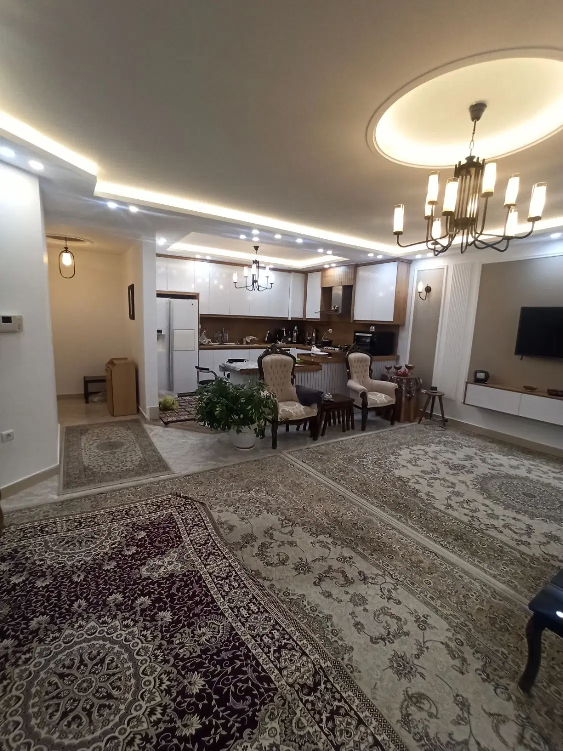 ۹۰متری فول شیک