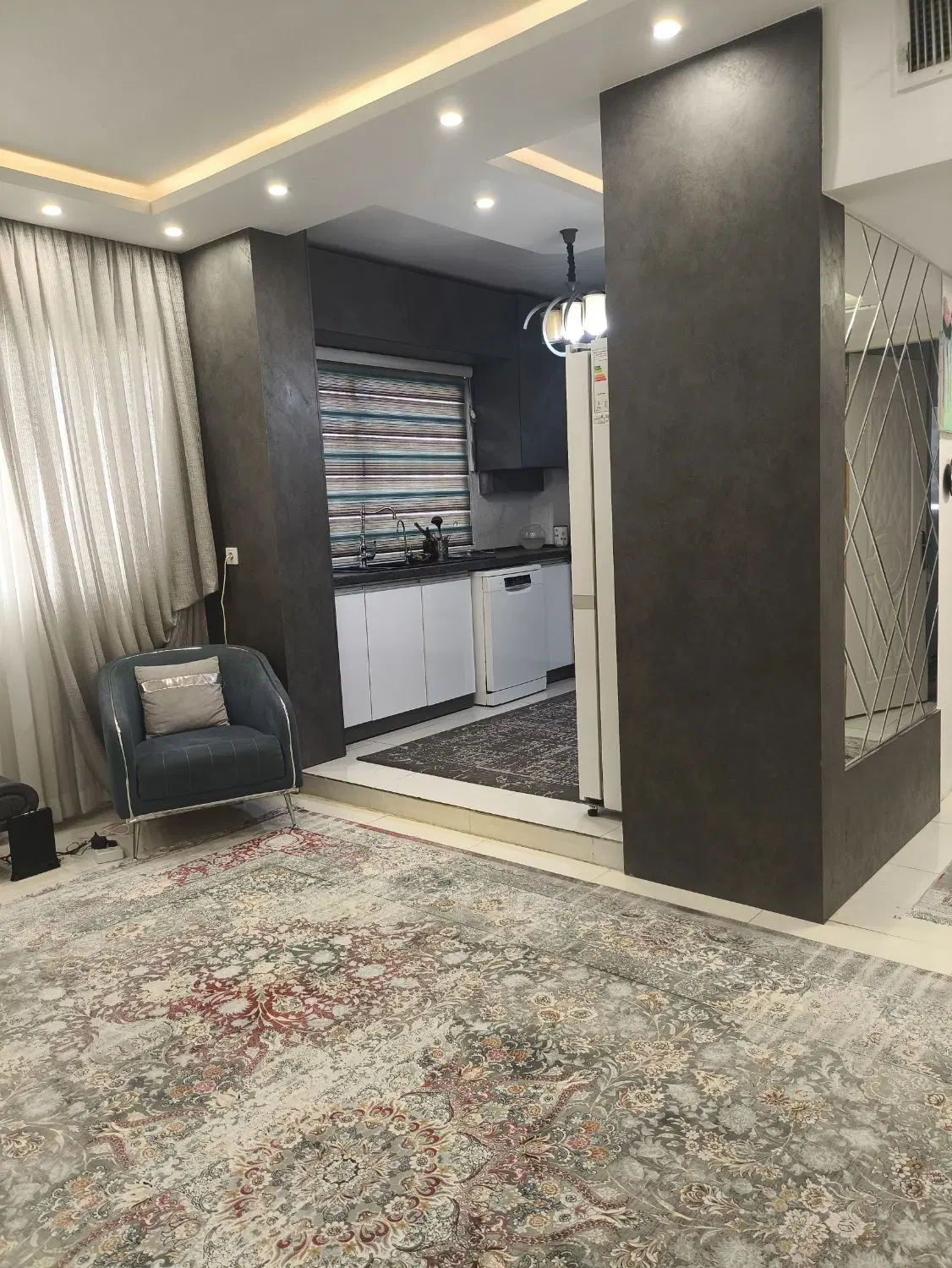 آپارتمان شیک و خوش نقشه