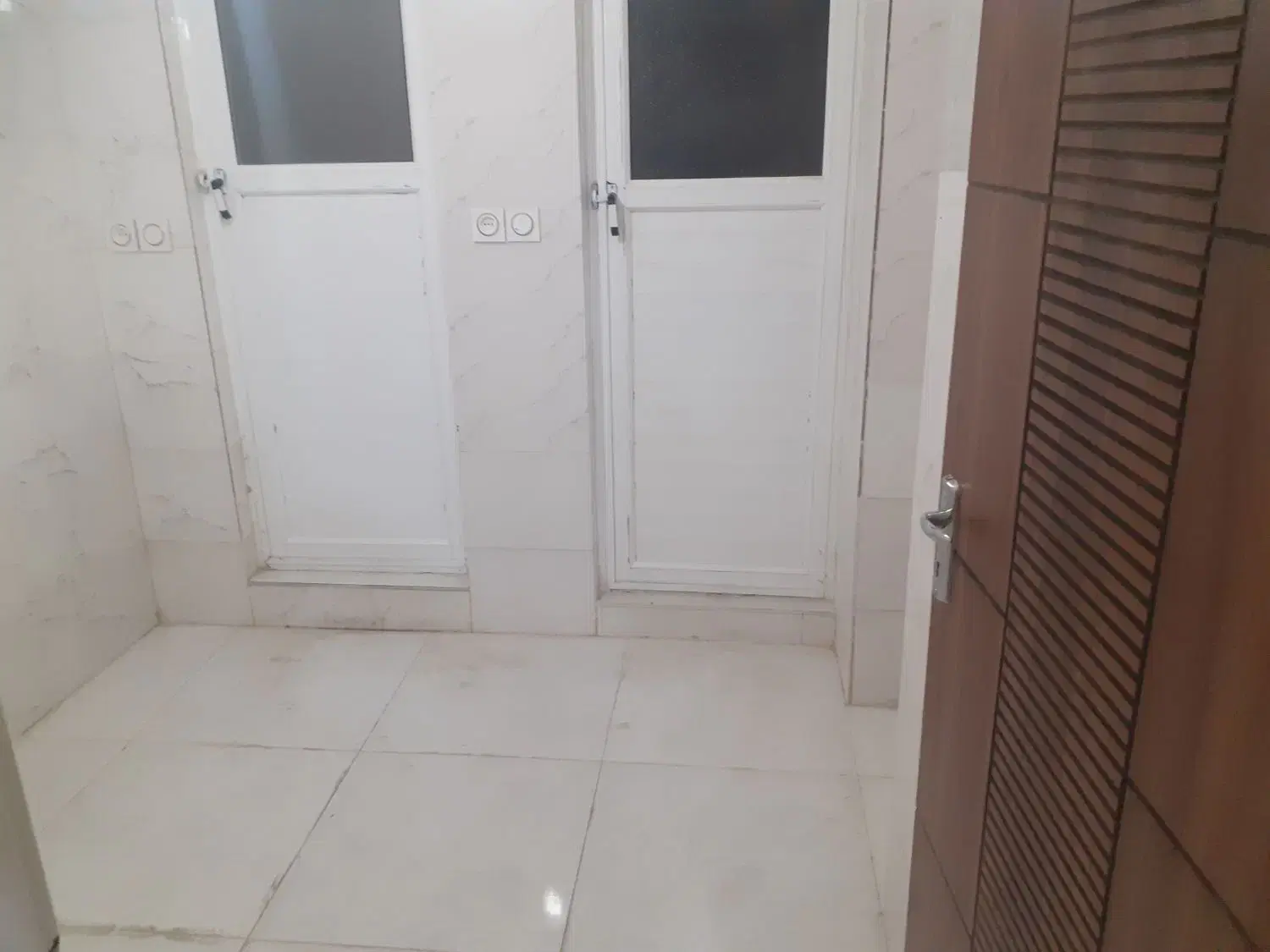 منزل ۸۰ متری  ورودی مجزا شیخ بهایی