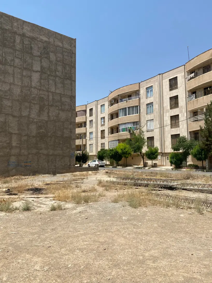 ۱۹۰ متر زمین مسکونی