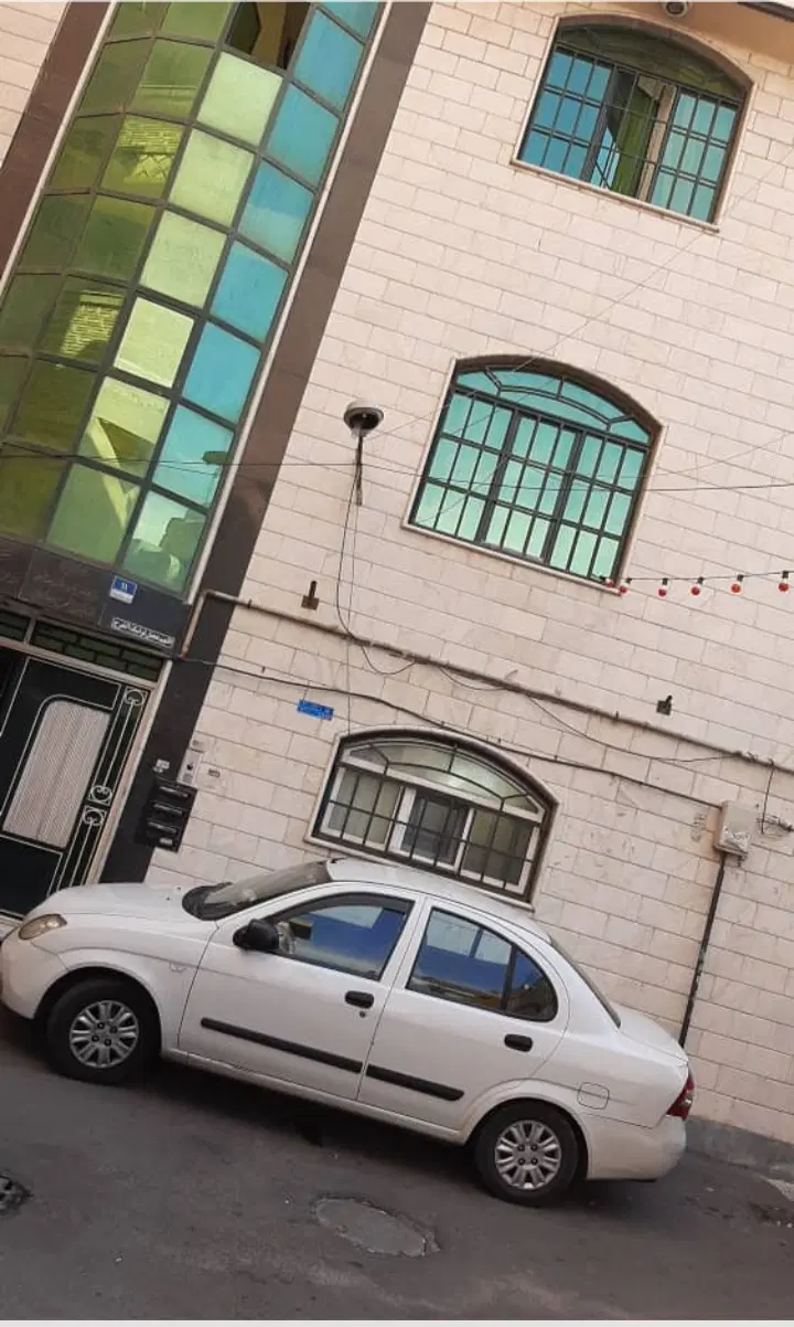 فروش آپارتمان ۶۰ متری _ حداد عادل _ پارکینگ موتور