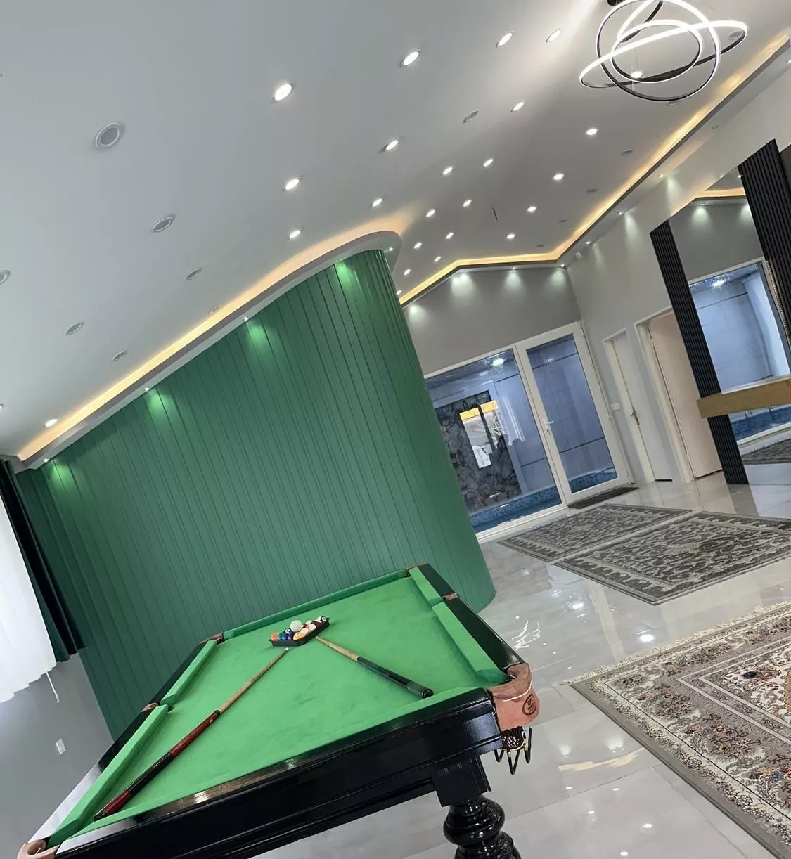 اجاره باغ ویلا استخردار ابگرم سردرود تبریز