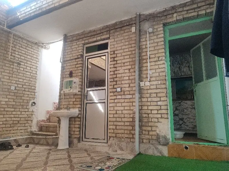خانه ۱۰۰متری کوچه خوشه چین قدیم ساز