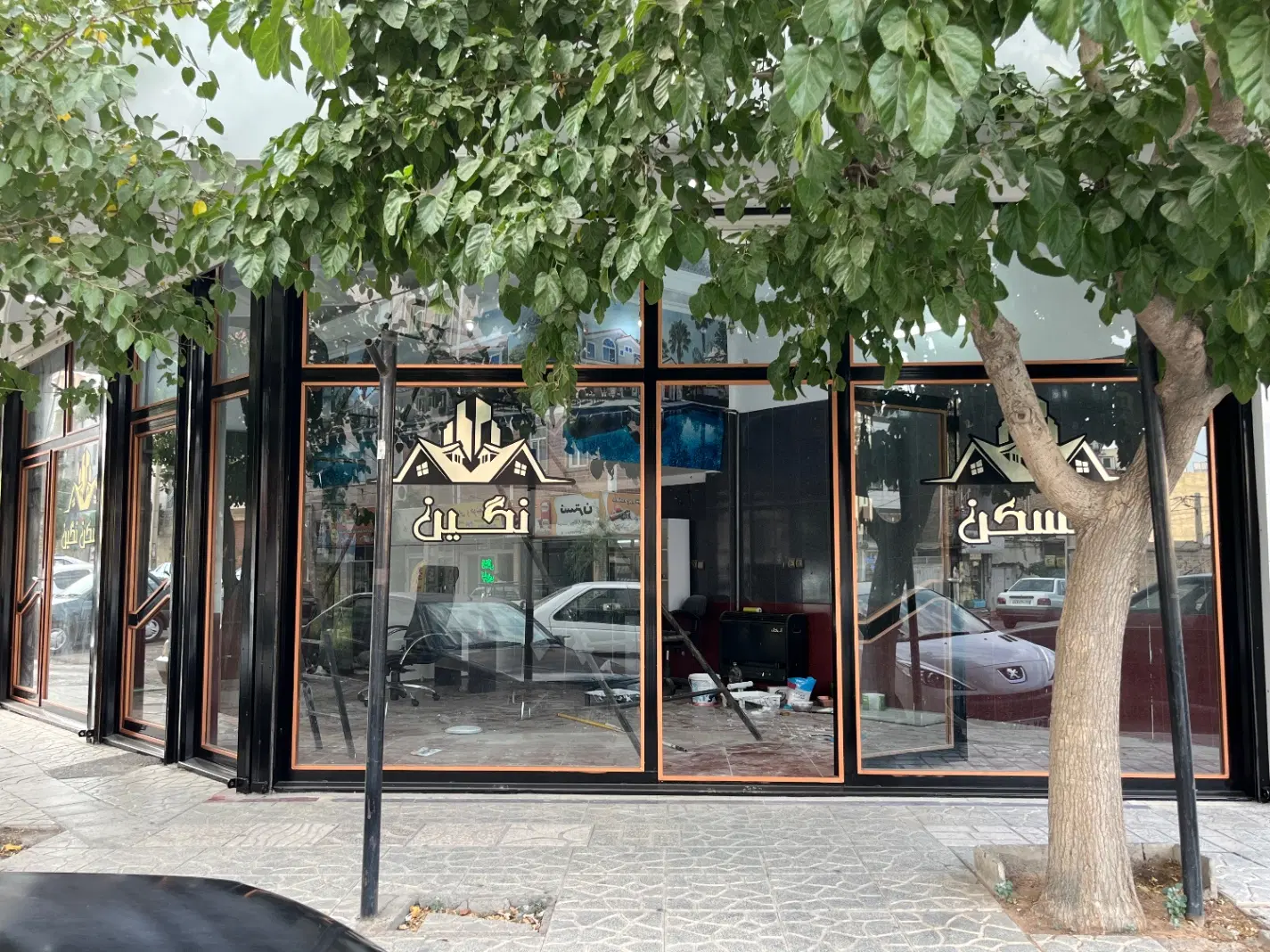 اجاره مغازه تجاری ۸۰ متر
