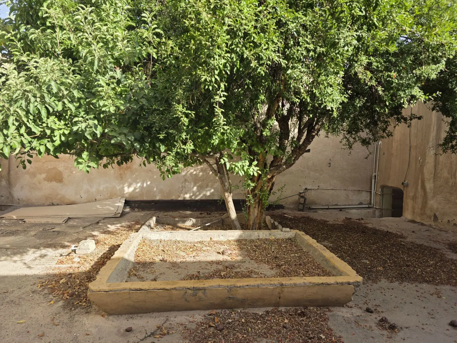 خانه گنبدی وقدیمی