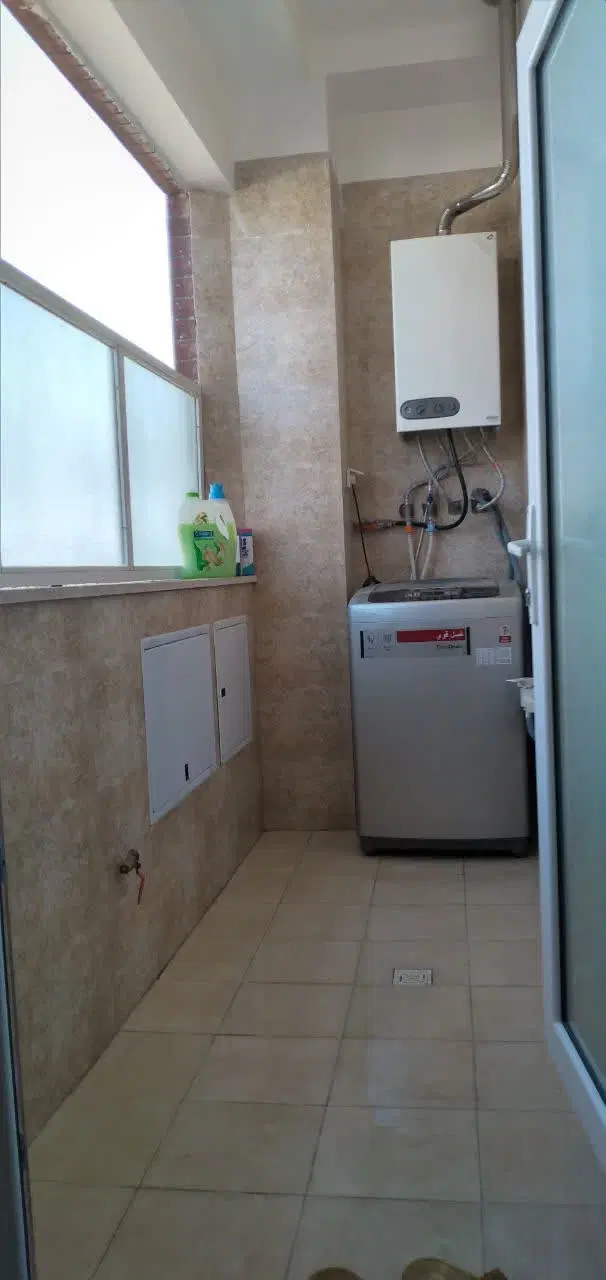 ۱۳۸ متر تک واحدی جنوبی