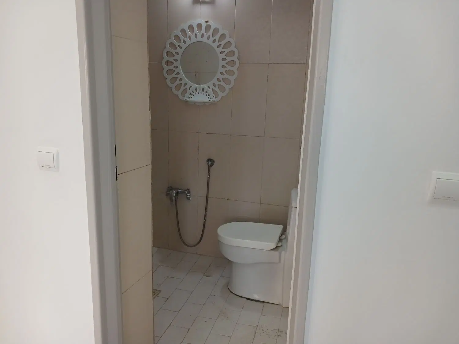 واحد مسکونی شهرک ابریشم فروشی