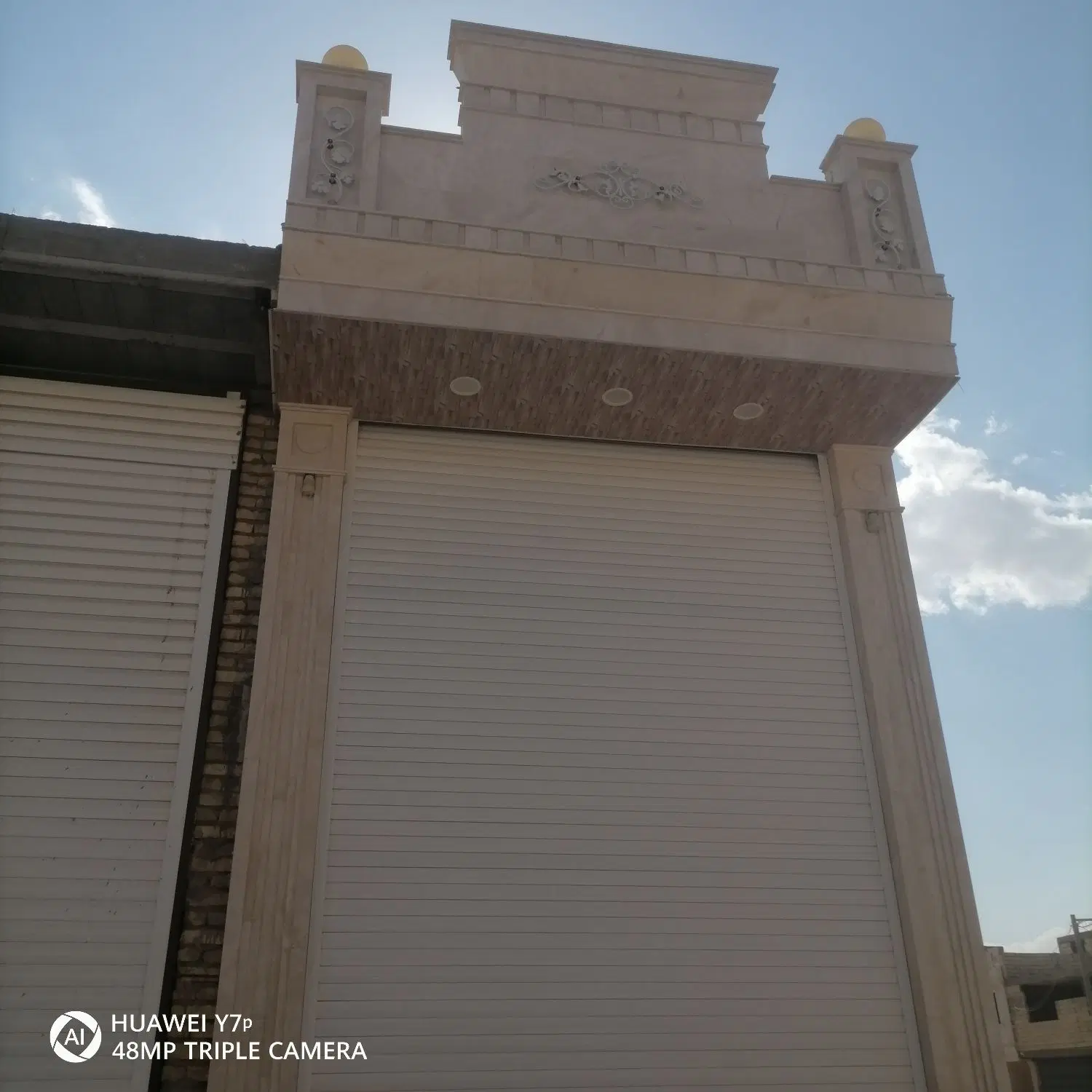 مغازه زیرزمین و همکف