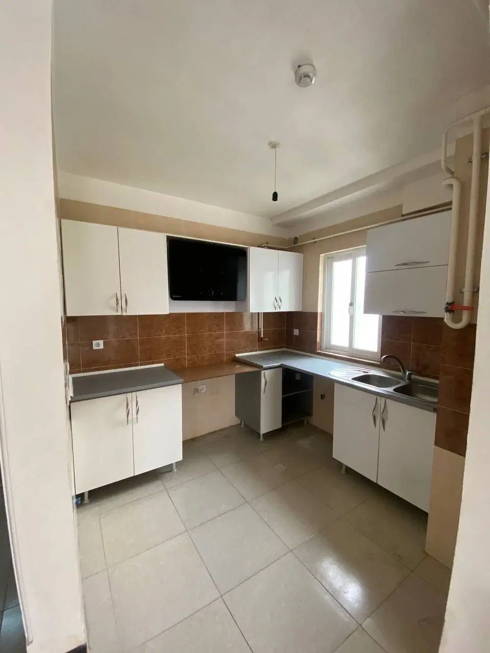 فروش خانه در خیابان ویلاشهر اموزش