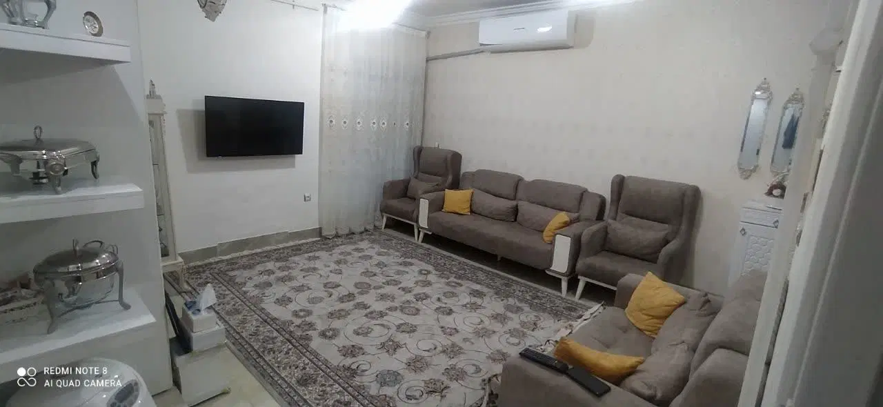 خیابان خمینی،آفتاب ۱۵