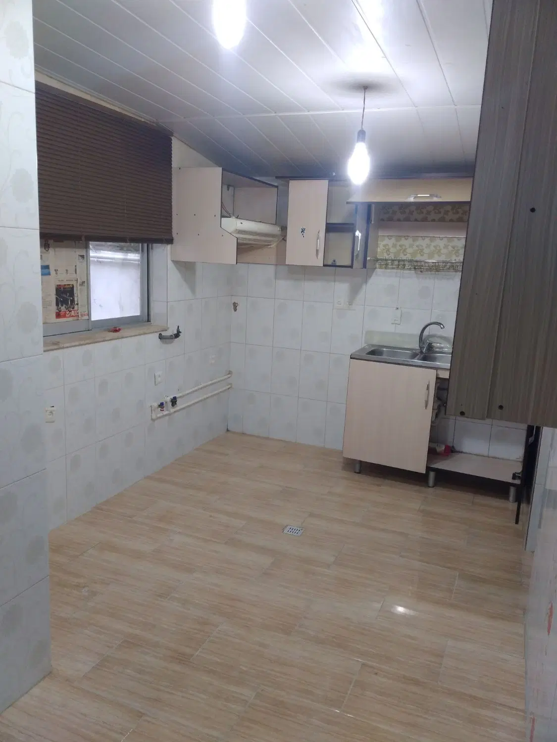 رهن واجاره خانه یک خوابه ۷۰متری  ابریشم محله