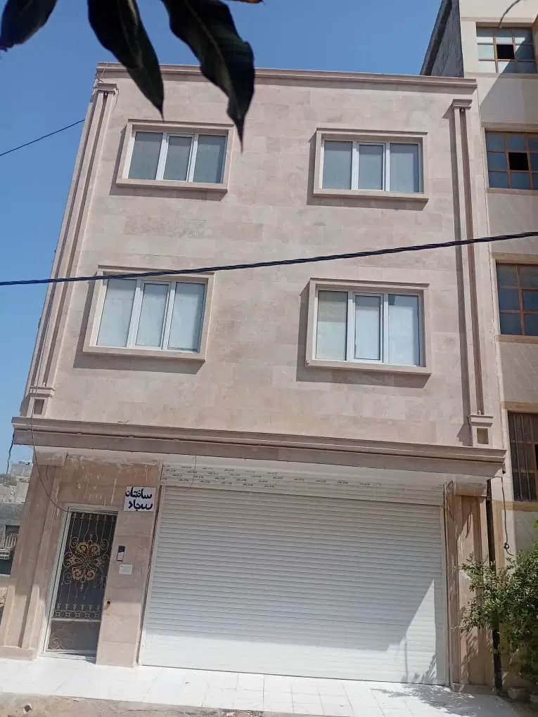 زمین صدرصدتجاری به متراژ۱۴۴متر