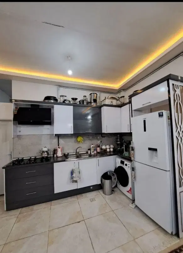 خانه در شهرک شهیدباهنر حر90