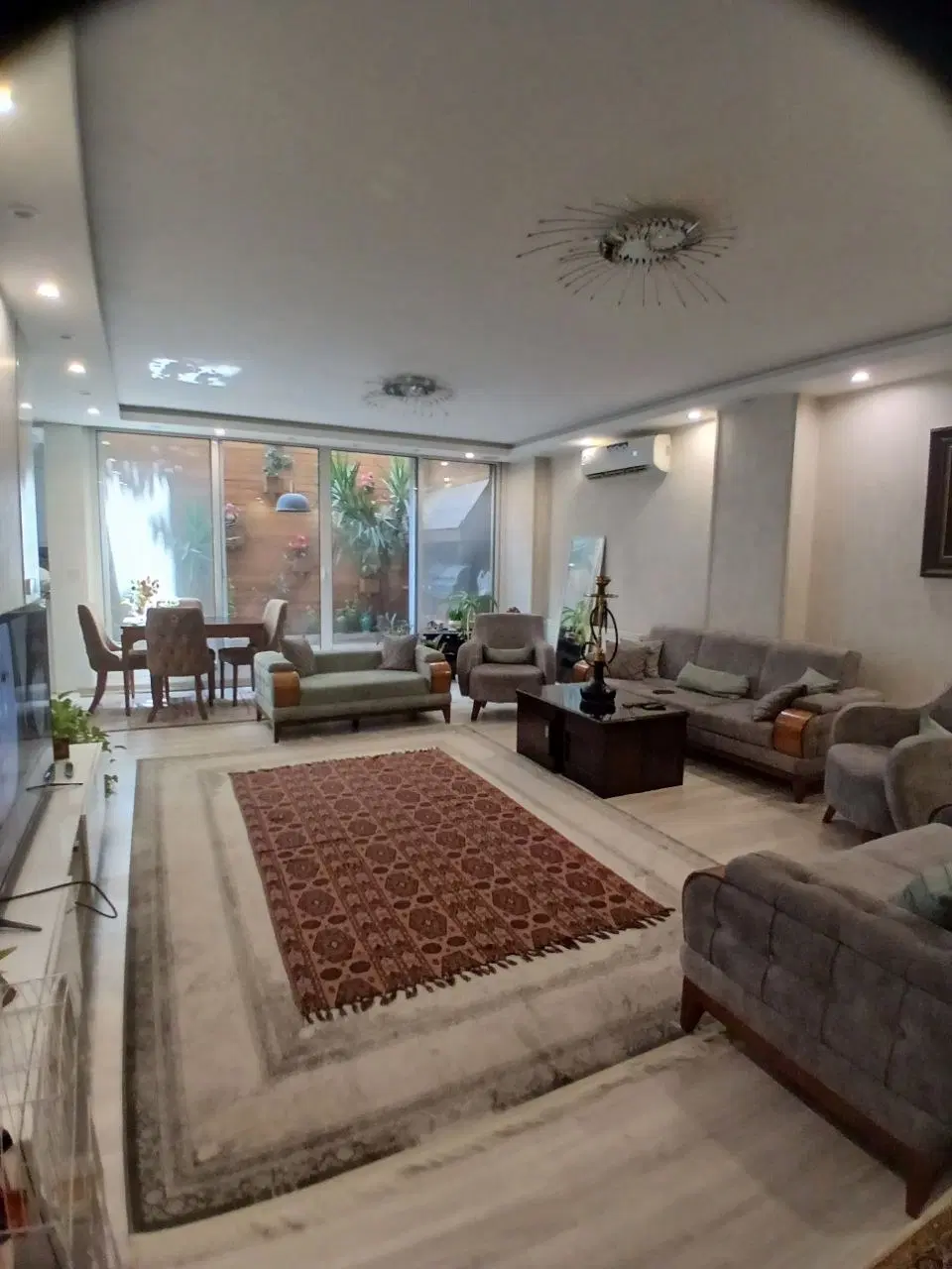 ۱۱۱متری تاپ لوکیشن رودکی _حیاط اختصاصی_ فول‌باسازی