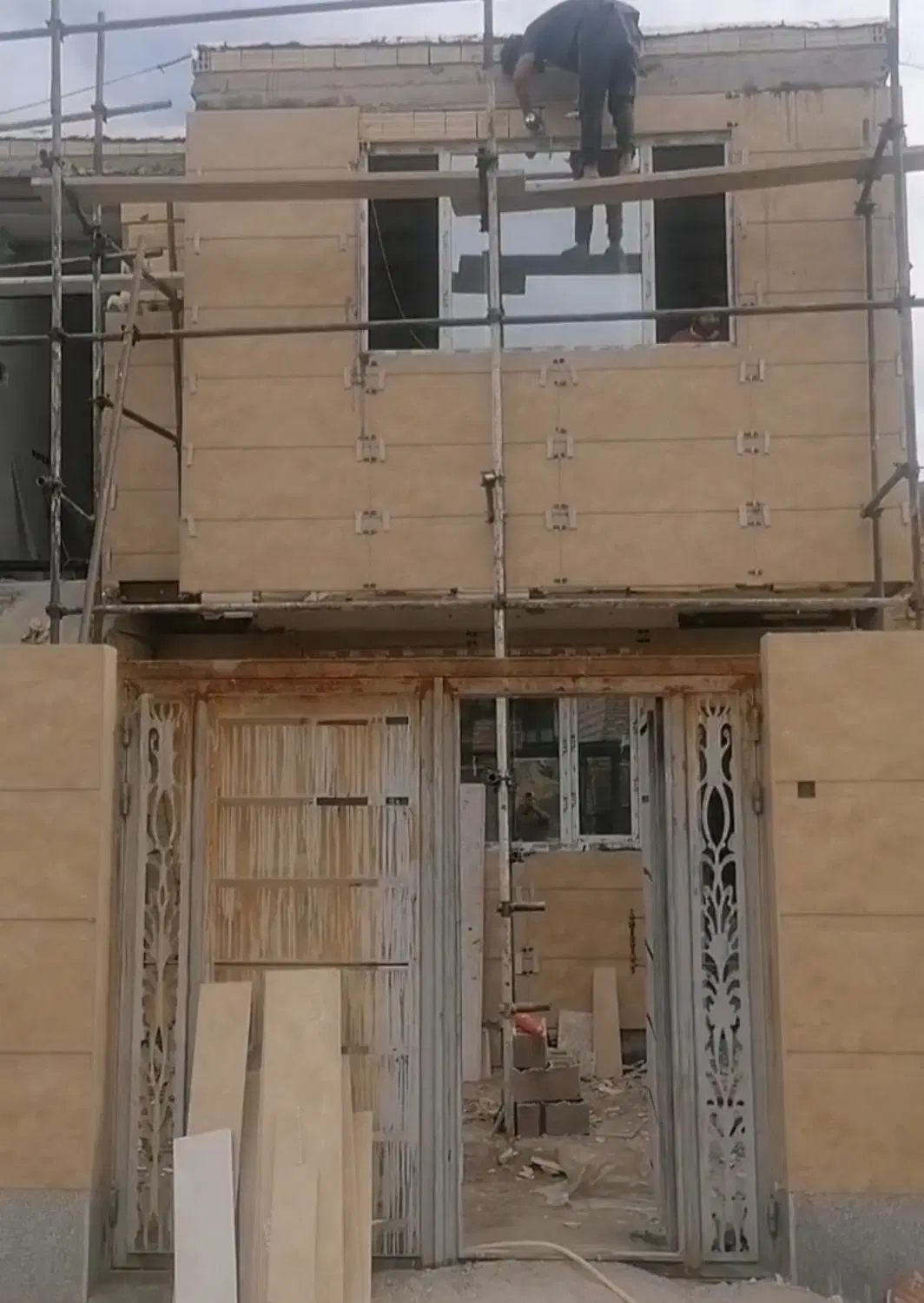 خانه دو طبقه