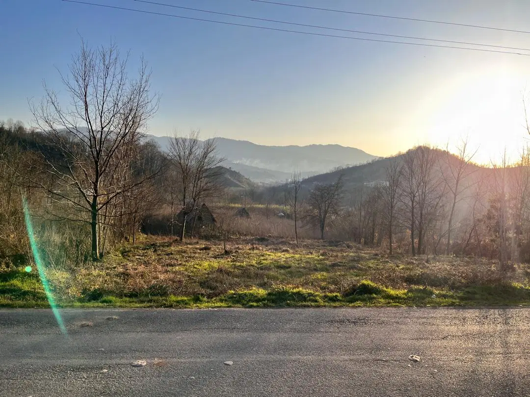 فروش زمین مسکونی بر اصلی روستای دره جیر