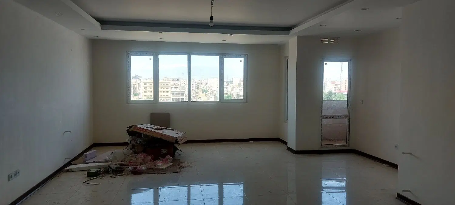 150متر، 3خواب