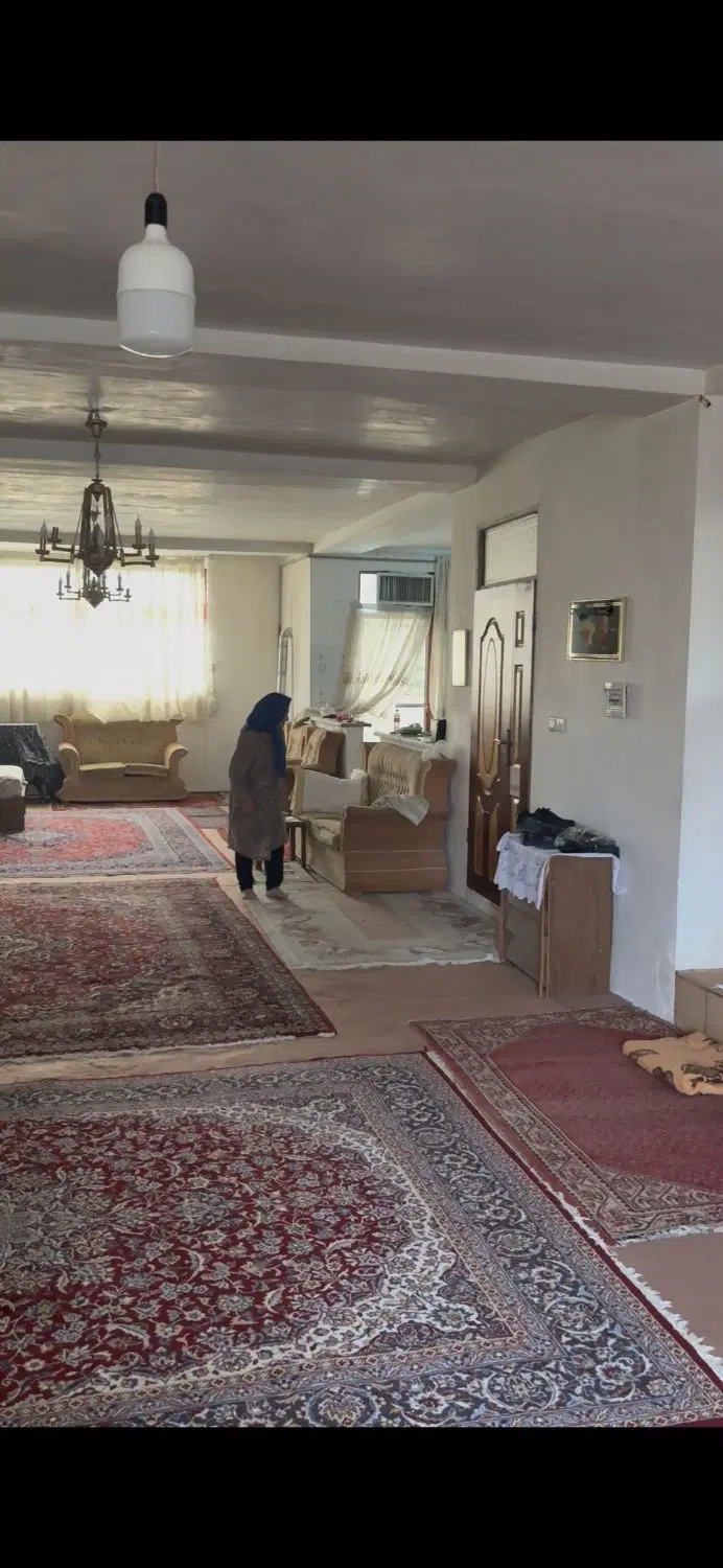 اجاره آپارتمان 200 متری به اتباع پر جمعیت