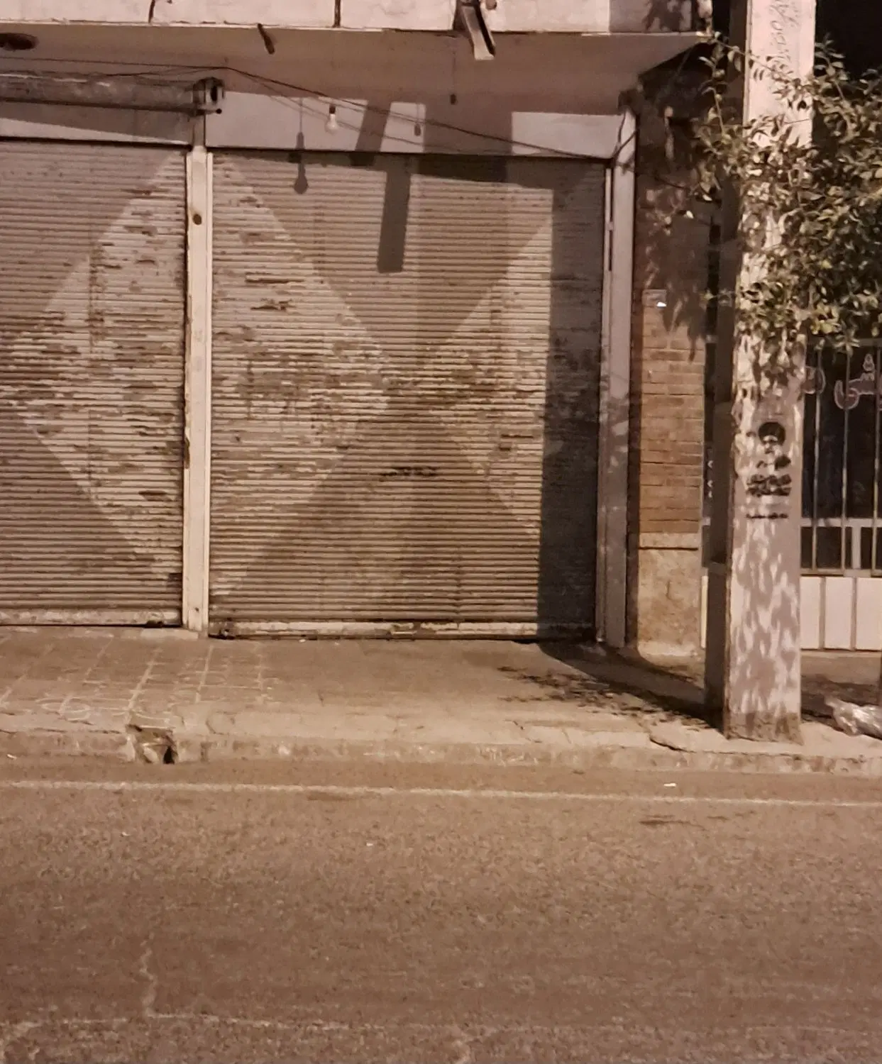 اجاره مغازه ۱۹ متری در سه راه مشکین
