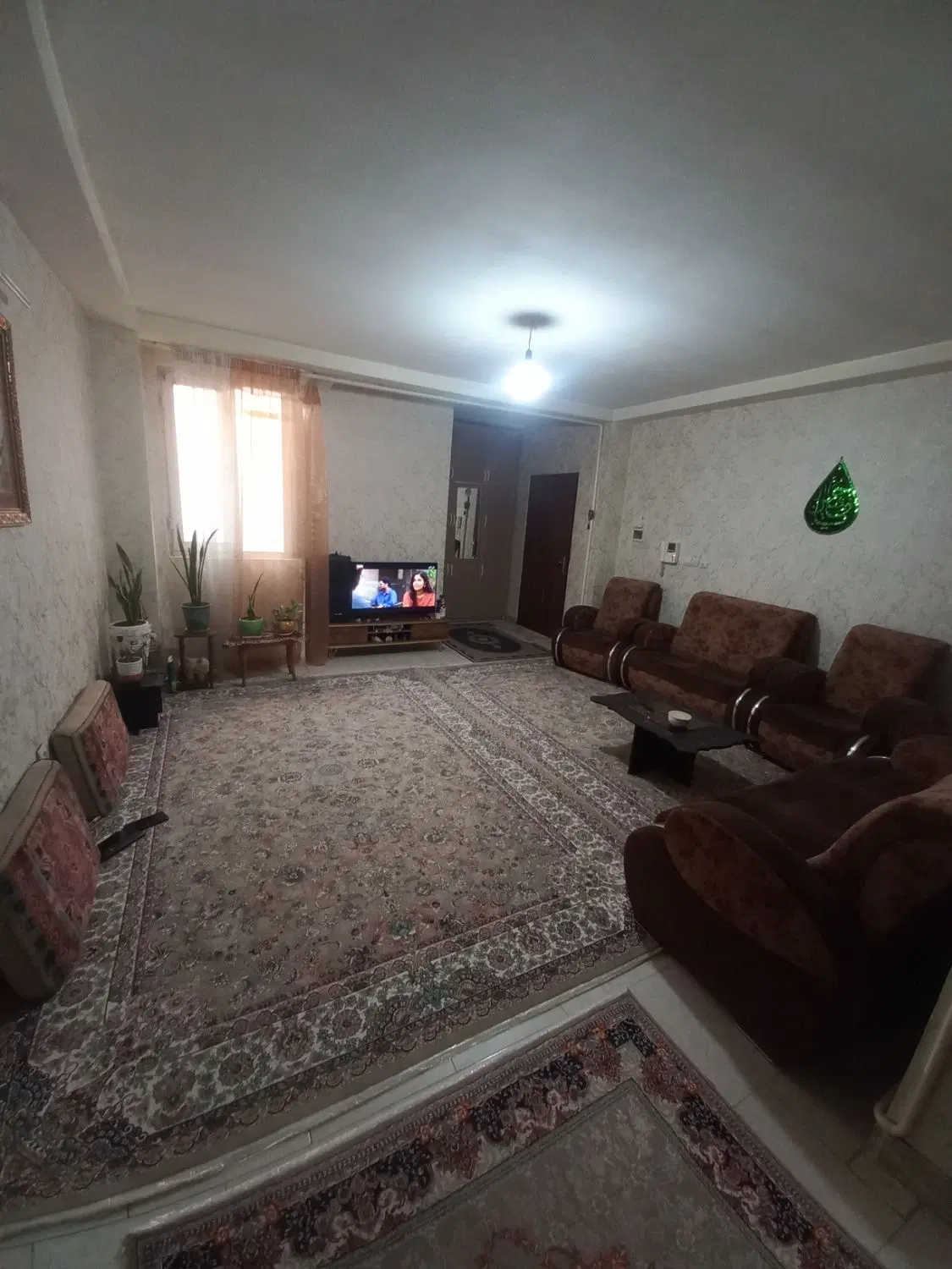 فروش‌آپارتمان‌۶۰متری،با پارکینگ وآسانسور،سنددار