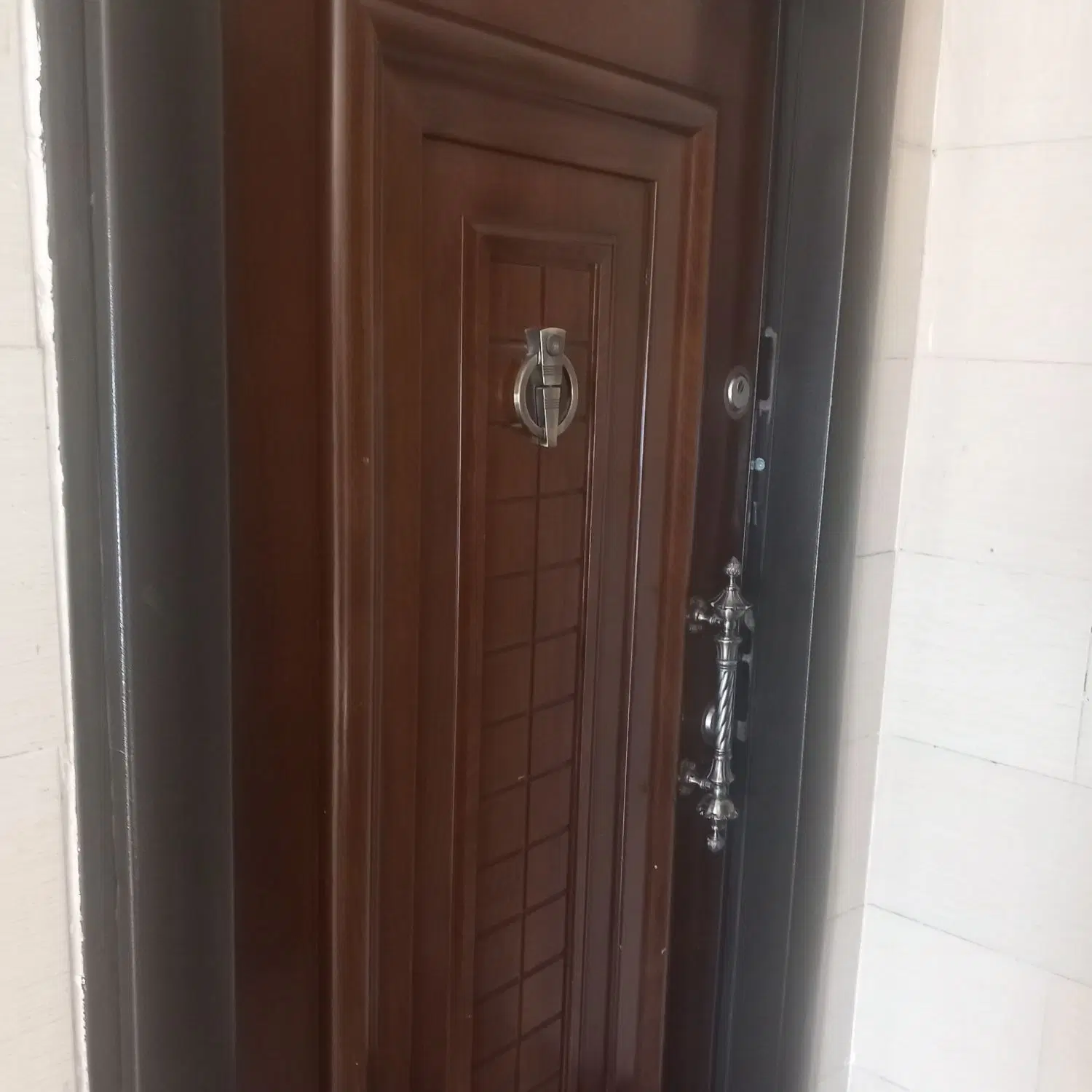 معاوضه یا فروش آپارتمان