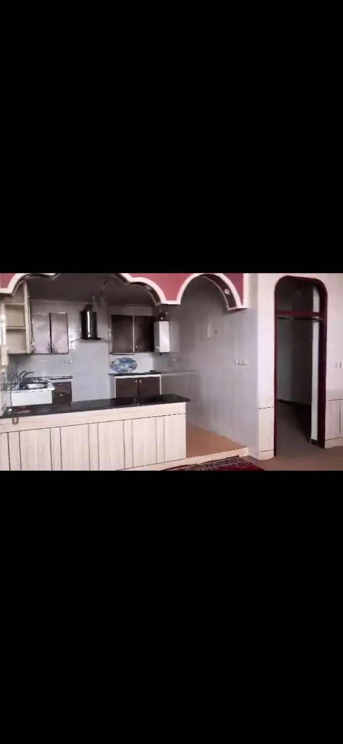 100 متری دو خوابه گلستان