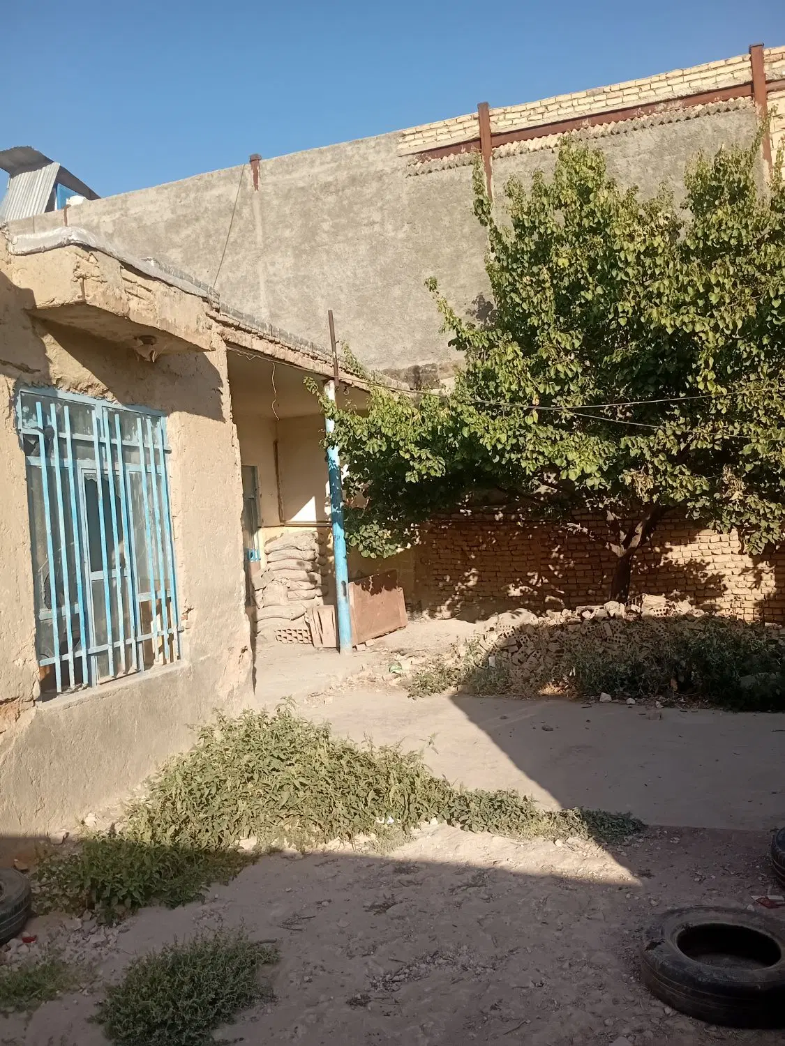 فروشی