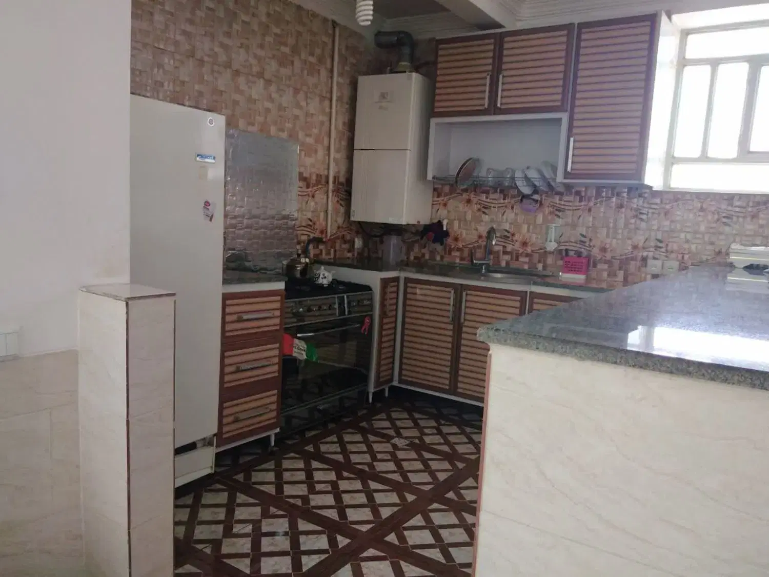 سوییت مبله تمیز یک خواب  با تمام امکانات رفاهی