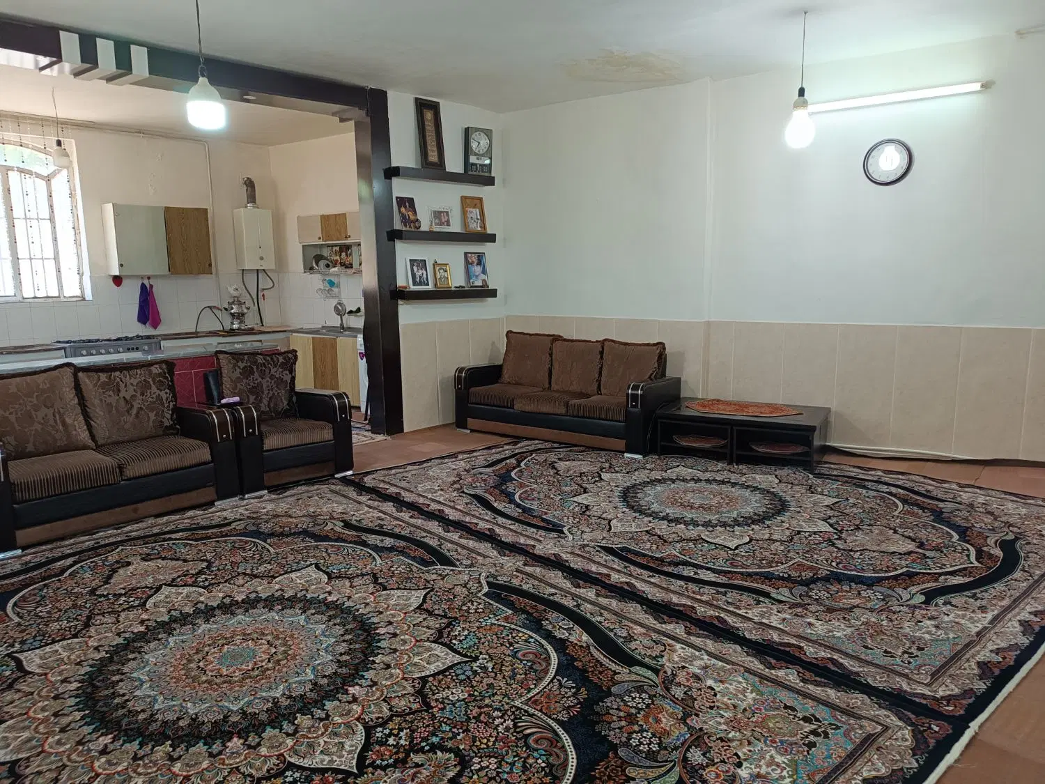 اجاره طبقه اول واحد مسکونی